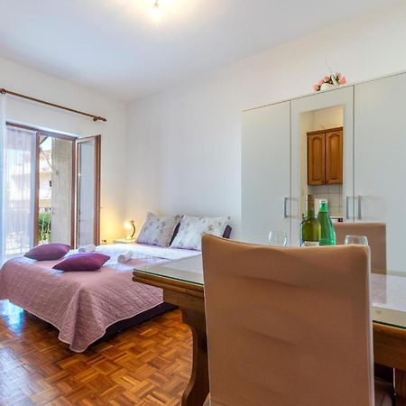 Lovely Apartment In Stobrec With Wifi Split Exterior foto