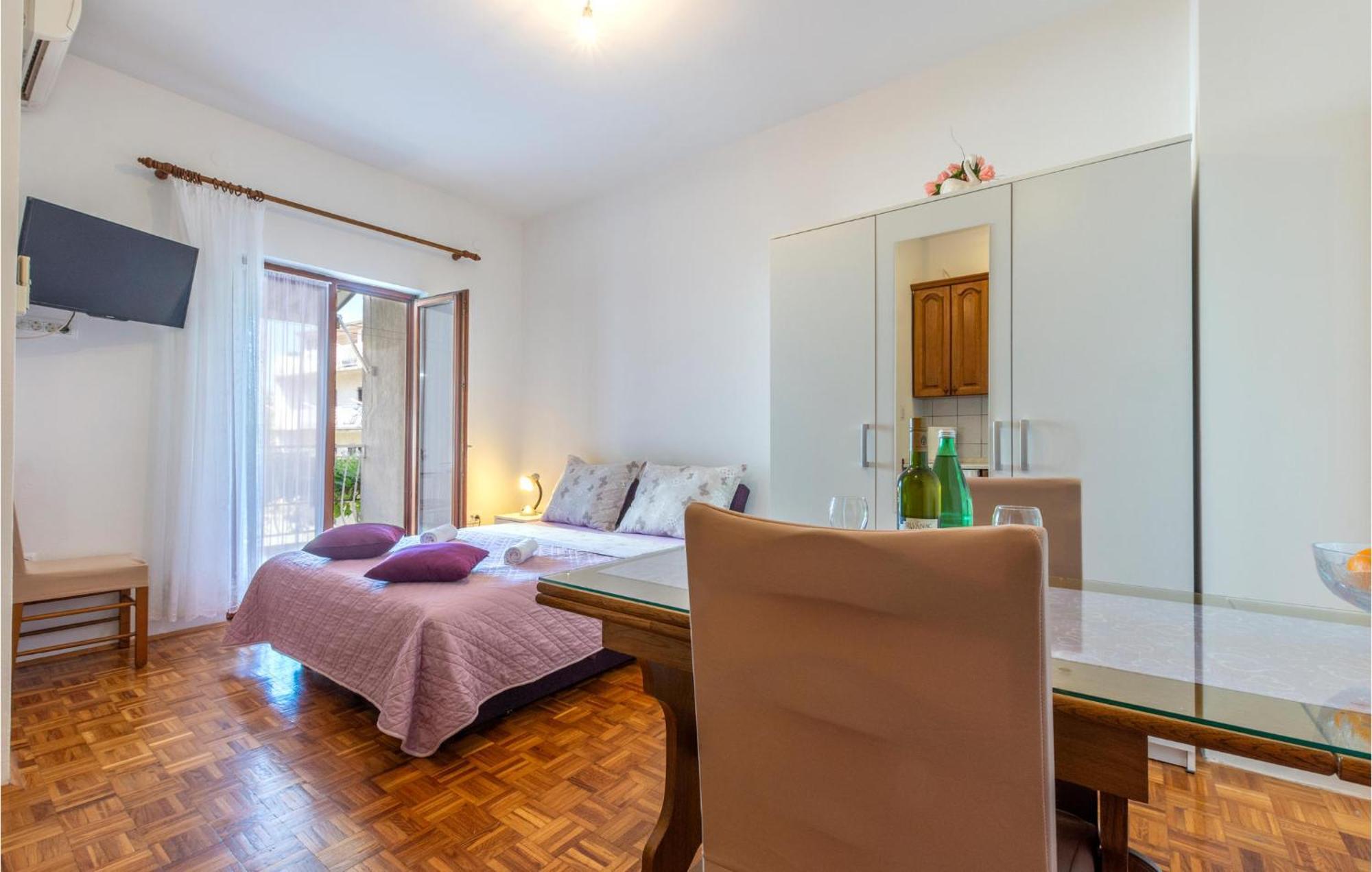 Lovely Apartment In Stobrec With Wifi Split Exterior foto